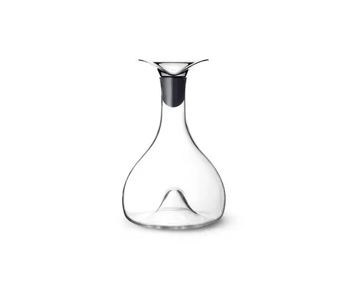 Georg Jensen vinkaraffel i klart glas med skandinavisk minimalistisk design